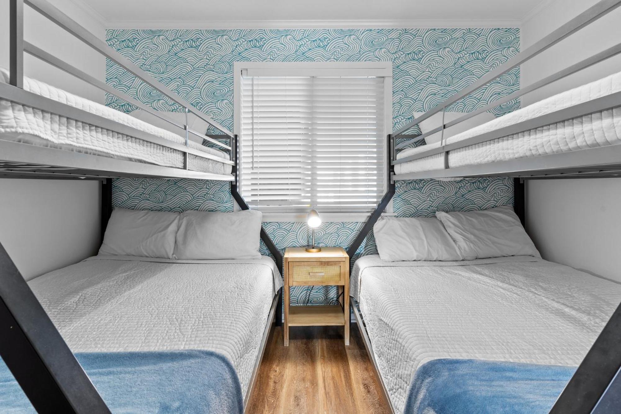 Hang Ten Hideaway, Pool, Condo, Parking - 6 Person Max Occupancy Carolina Beach Zewnętrze zdjęcie
