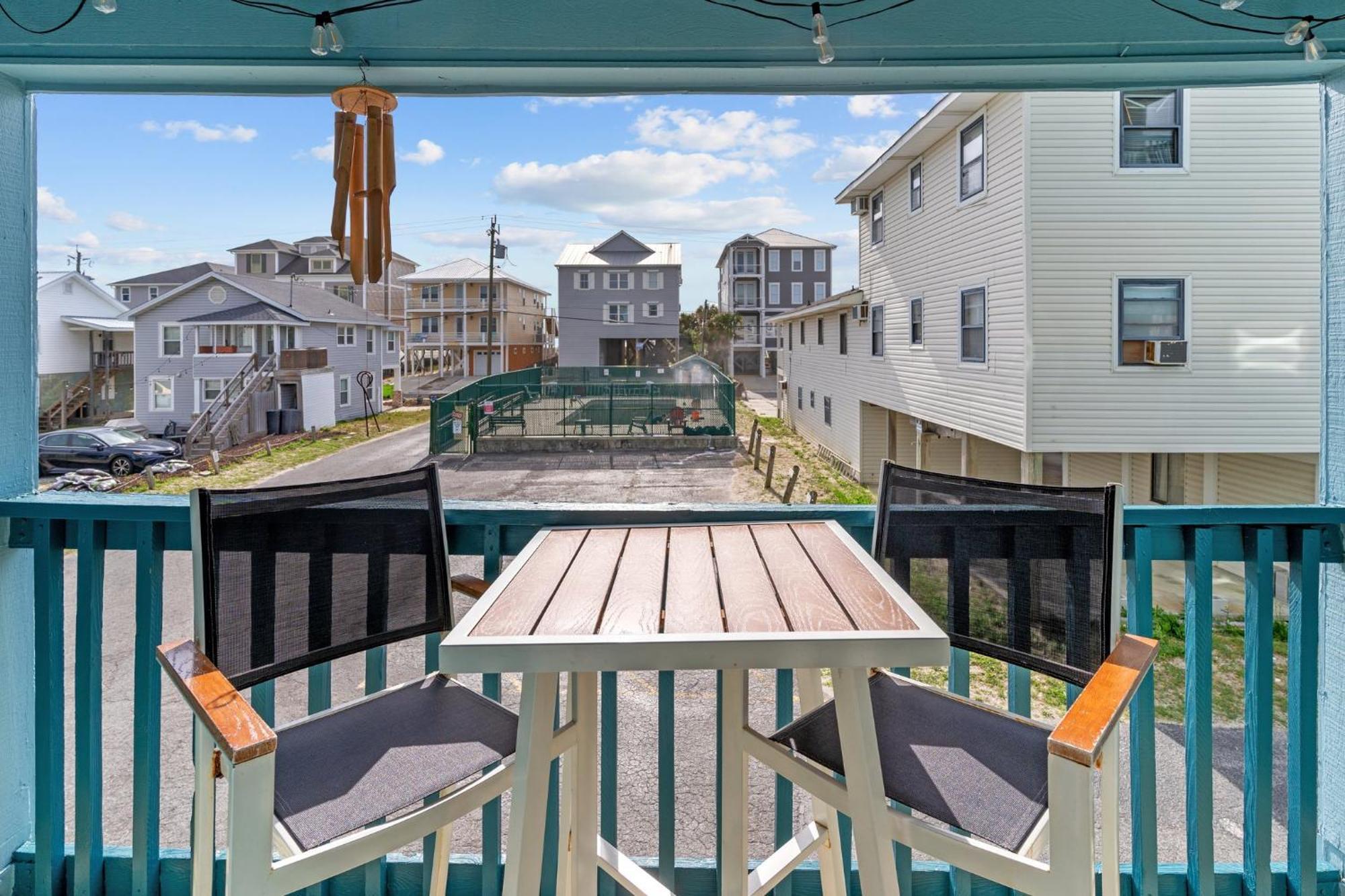 Hang Ten Hideaway, Pool, Condo, Parking - 6 Person Max Occupancy Carolina Beach Zewnętrze zdjęcie