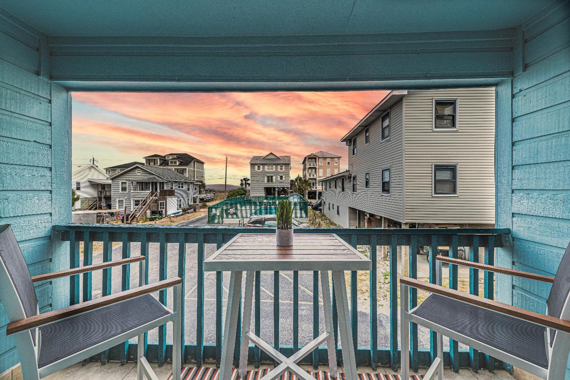 Hang Ten Hideaway, Pool, Condo, Parking - 6 Person Max Occupancy Carolina Beach Zewnętrze zdjęcie