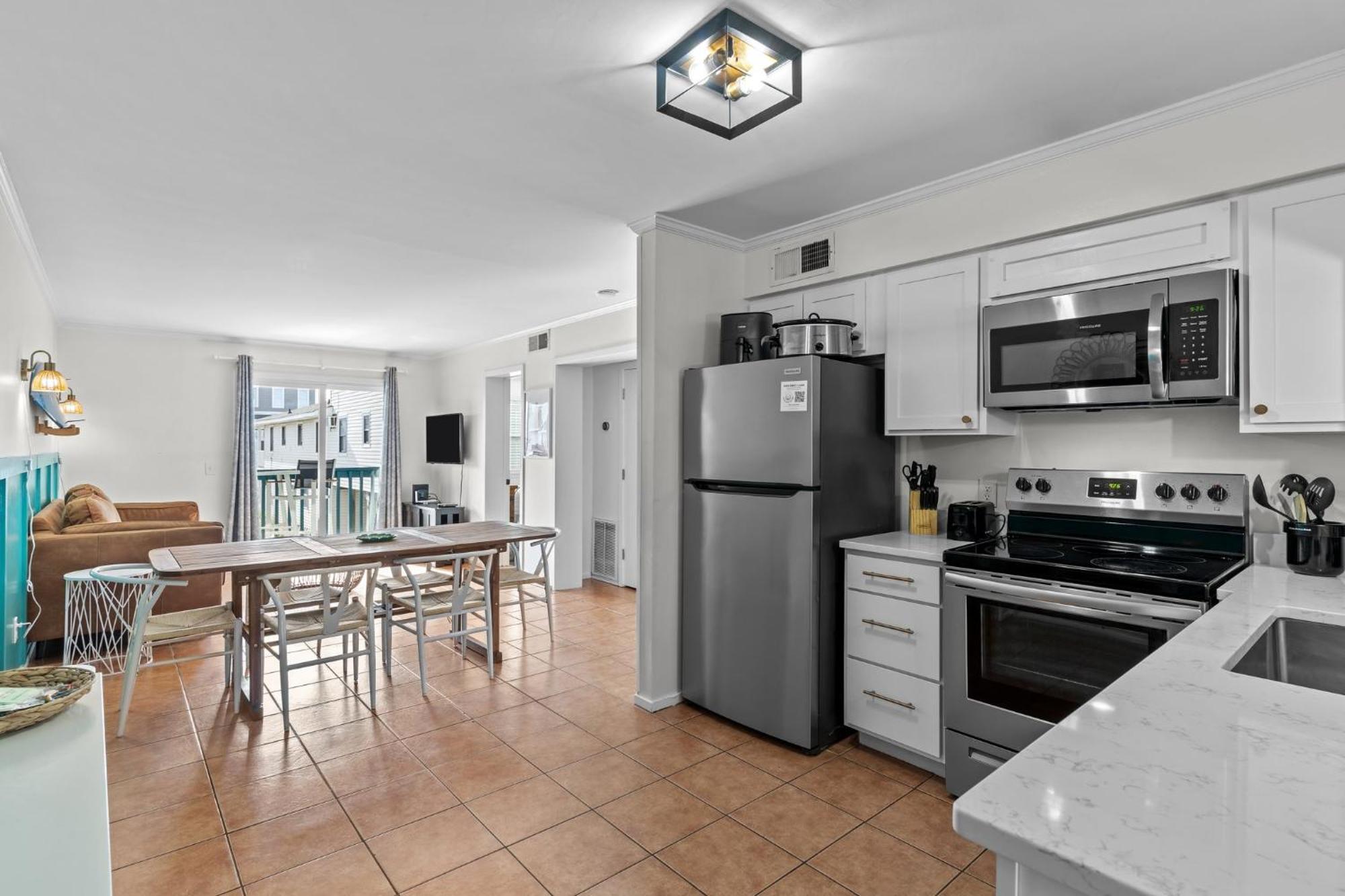 Hang Ten Hideaway, Pool, Condo, Parking - 6 Person Max Occupancy Carolina Beach Zewnętrze zdjęcie